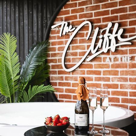 The Cliffe At The Quay 호텔 도니골 외부 사진